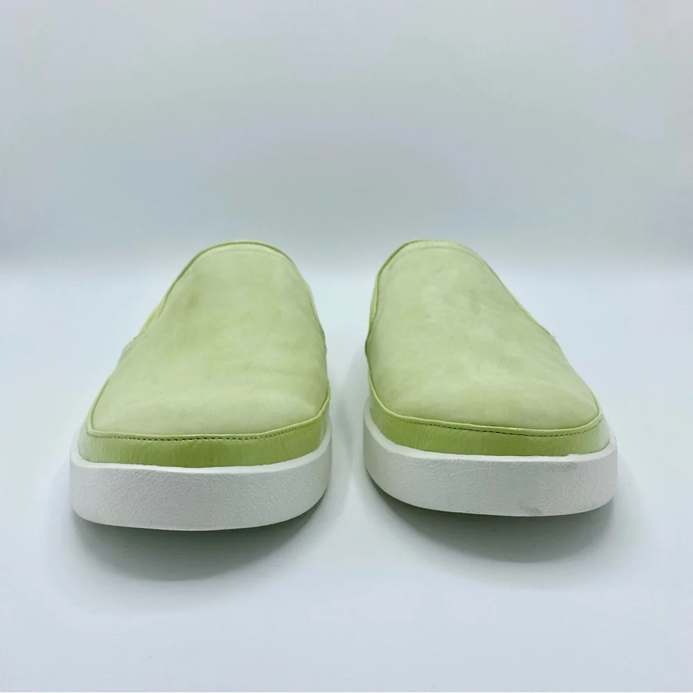 VIONIC Pale Lime Effortless Nubuck Slip-On Sneaker Size 10